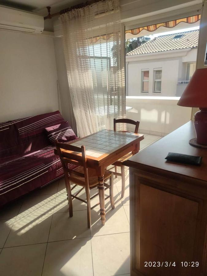 T2 Clim Avec Terrasse Et Place De Parking Privative Balaruc-les-Bains Kültér fotó