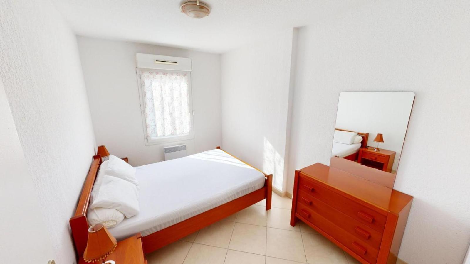T2 Clim Avec Terrasse Et Place De Parking Privative Balaruc-les-Bains Kültér fotó